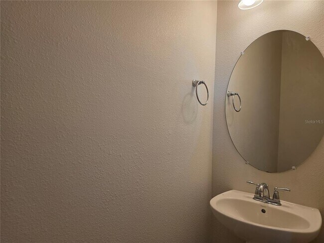 Building Photo - 4772 Silver Birch Way