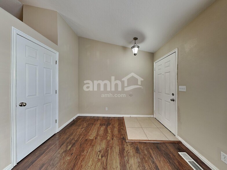 Building Photo - 4029 S 7200 W