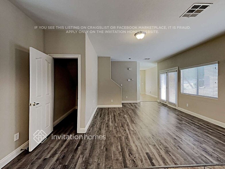 Building Photo - 2260 Laramine River Dr
