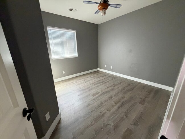 Building Photo - 408 Wilkins Drive
