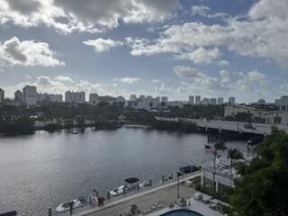 Building Photo - 1170 N Federal Hwy