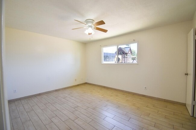 Building Photo - 6819 N 64th Ave