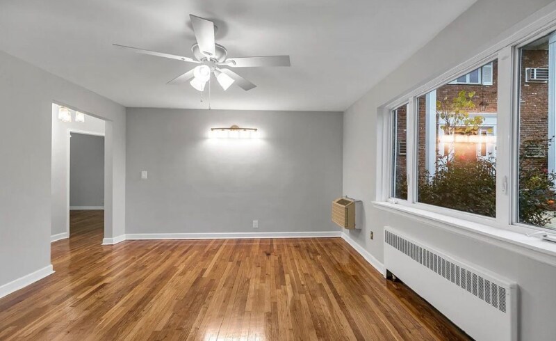 Building Photo - 283 Spring St