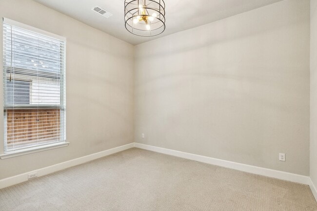 Building Photo - 2232 Grey September St