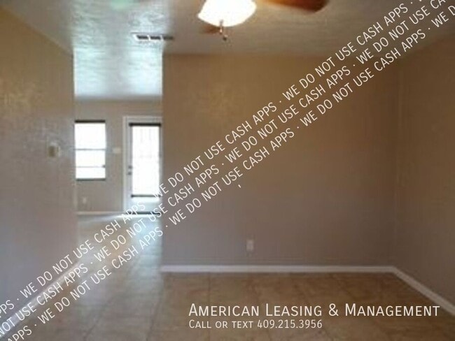 Building Photo - 2807 West Boston-