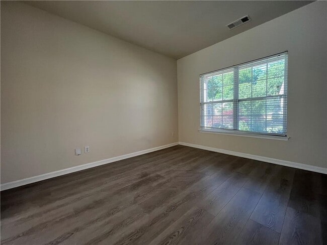 Building Photo - 420 Rockbass Rd