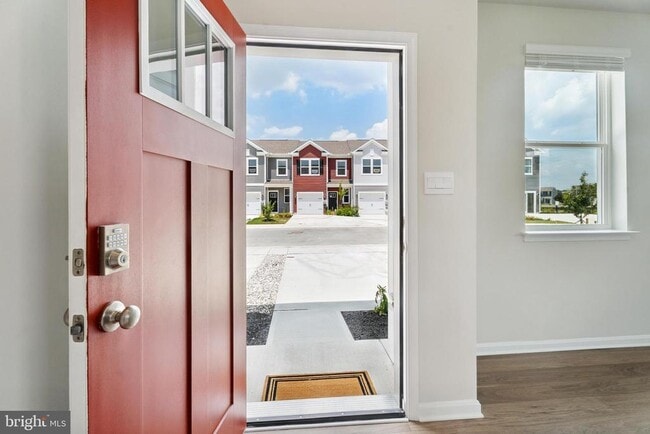 Building Photo - 1408 SUGARPLUM Ln