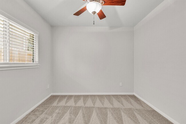 Building Photo - 119 S Star Ridge Cir