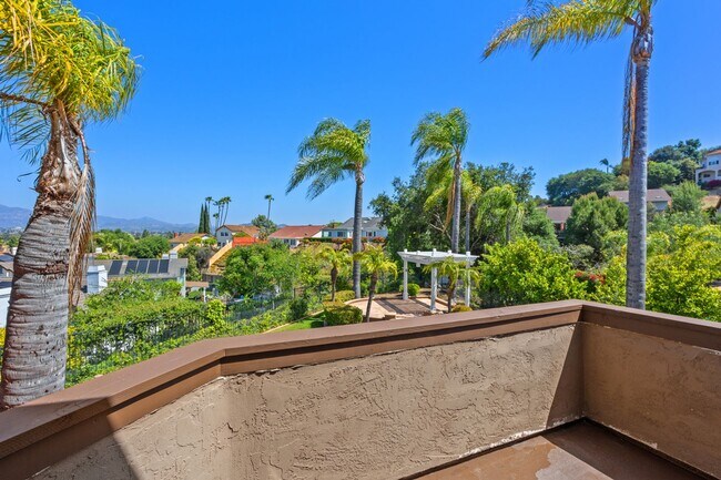 Building Photo - Single Family House with a view