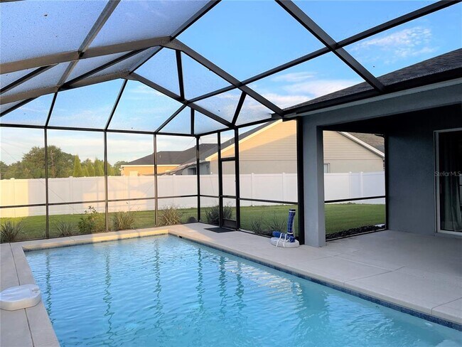 Building Photo - 3676 Peregrine Wy