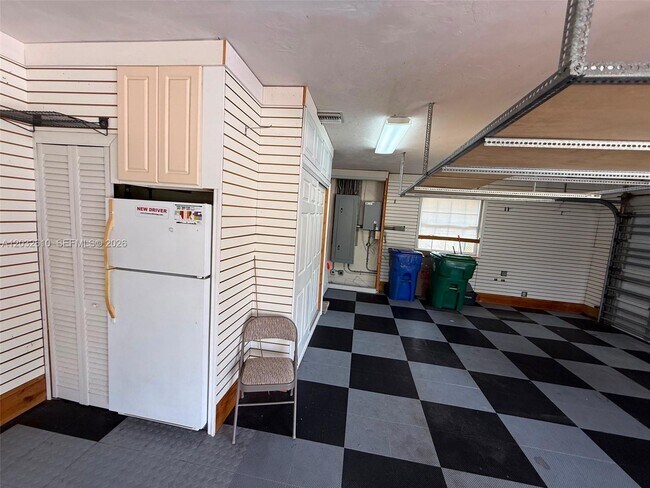 Building Photo - 17501 SW 54th St