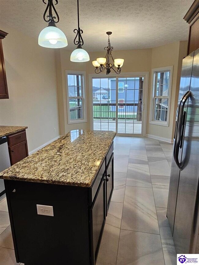 Building Photo - 112 Affirmed Ct