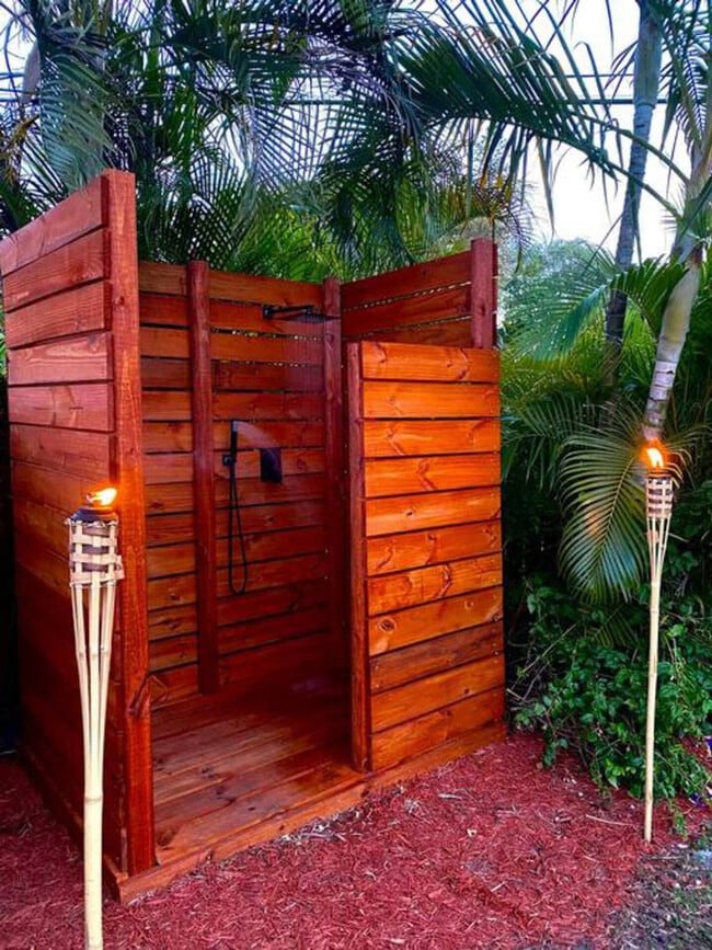 Building Photo - 830 SW 14th Ct