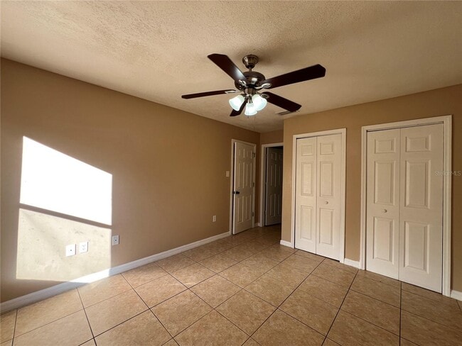 Building Photo - 3815 Bowline Cir