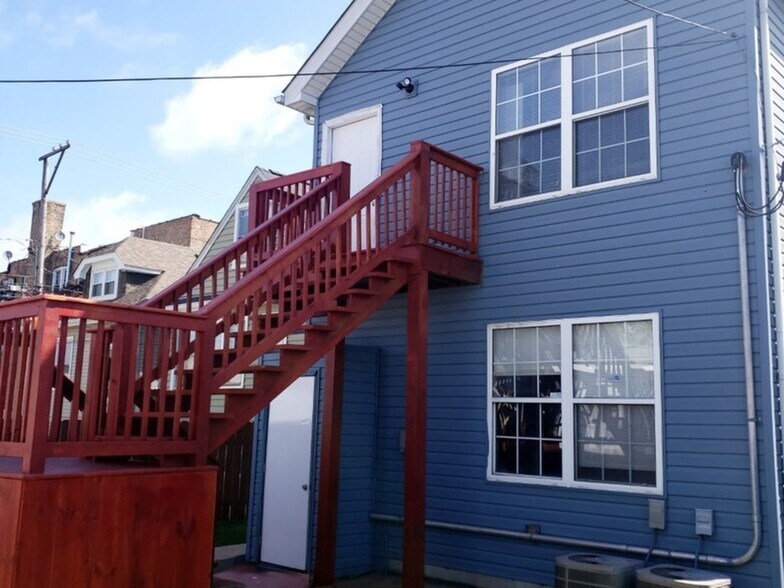 Building Photo - 1218 S 57th Ave