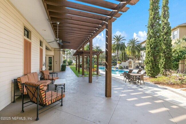 Building Photo - 12700 Bartram Park Blvd