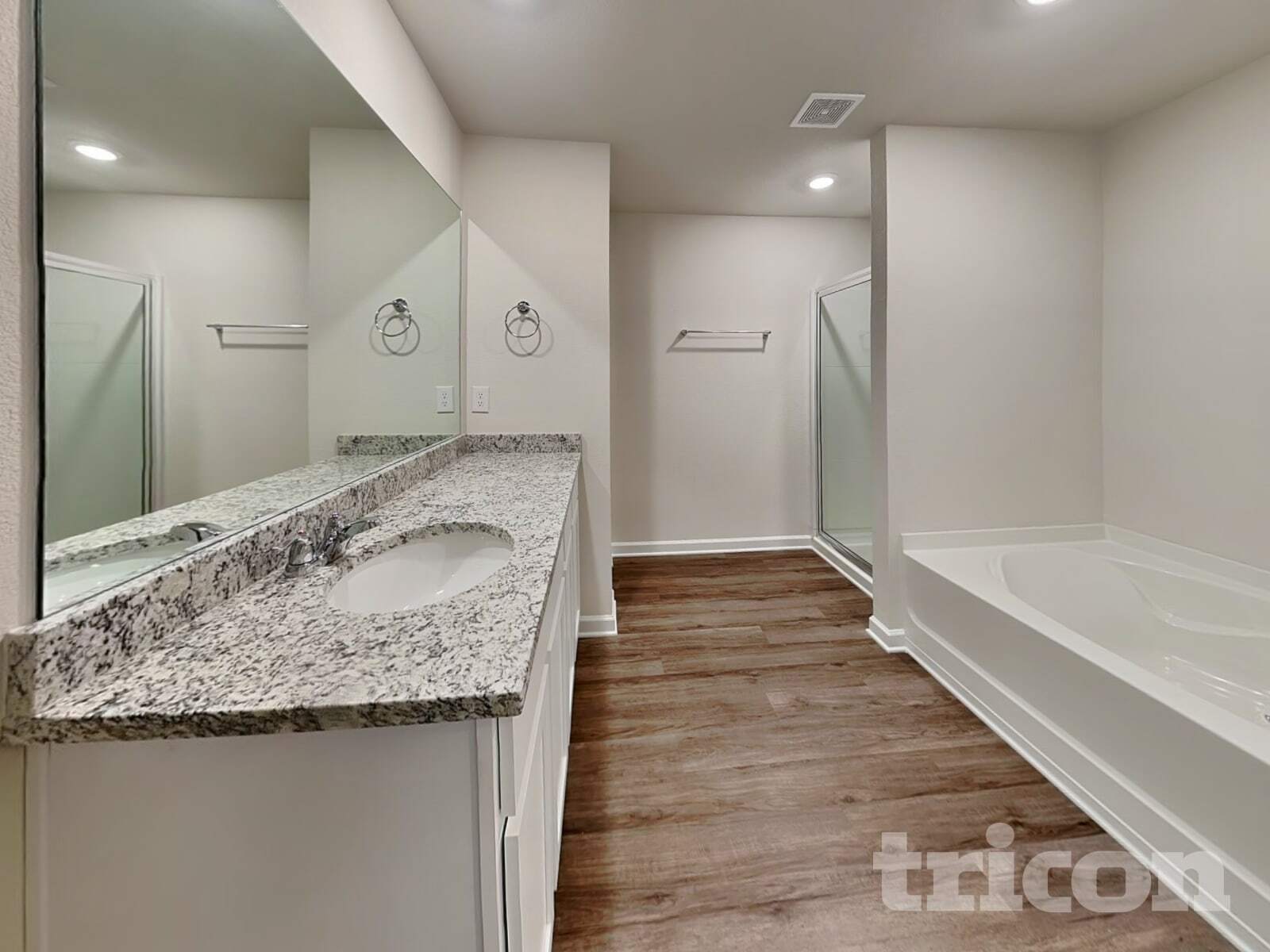 Building Photo - 1250 Fendt Dr