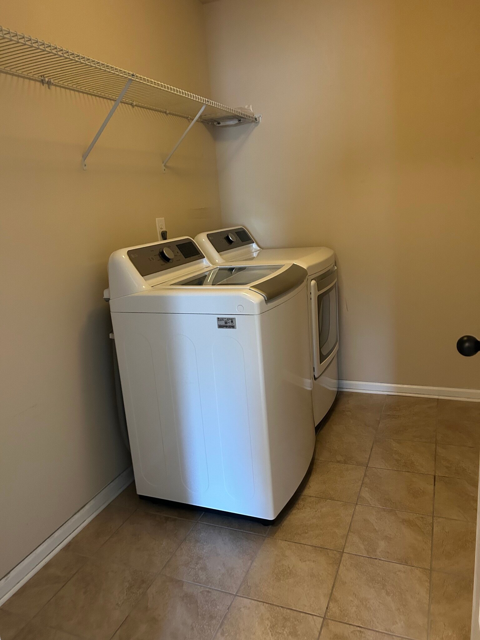 Laundry Room - 14005 Wyncrest Dr
