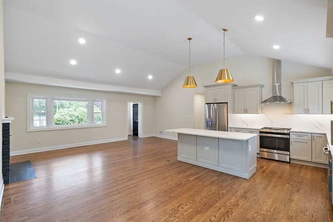 Building Photo - Renovated Ranch in North Wlmington