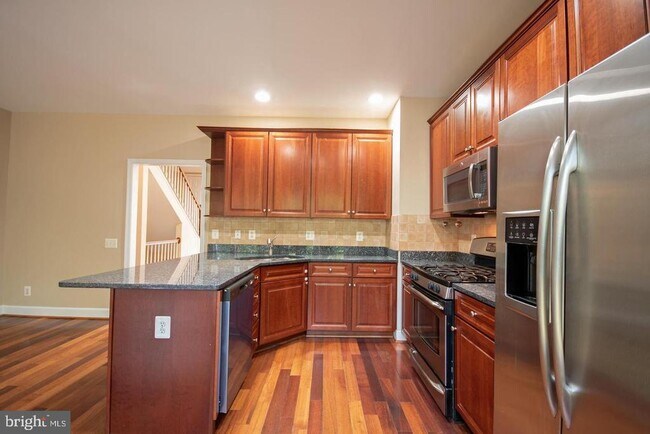 Building Photo - 2444 Terra Cotta Cir