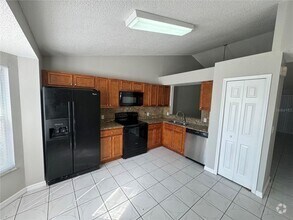 Building Photo - One Story Villa