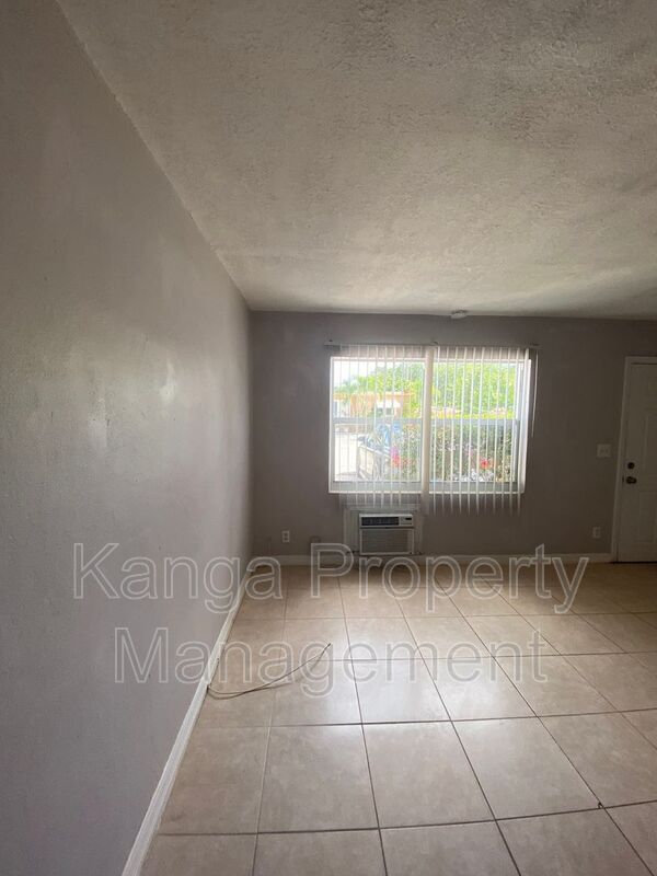 Building Photo - 1820 Redbank Rd