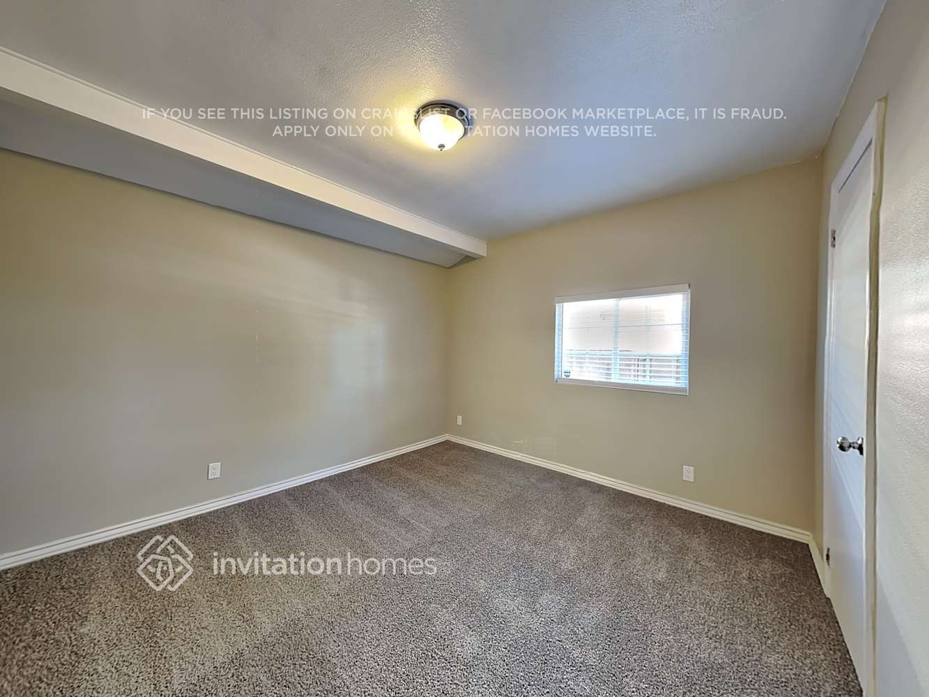 Building Photo - 8005 Quartz Ave