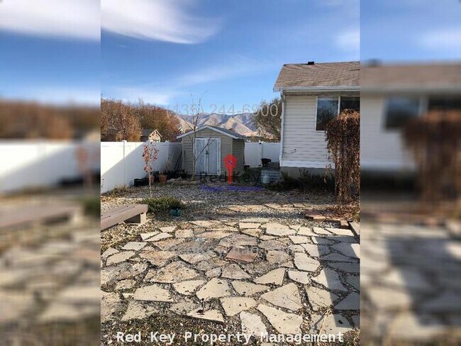 Building Photo - 550 E Single Family Home