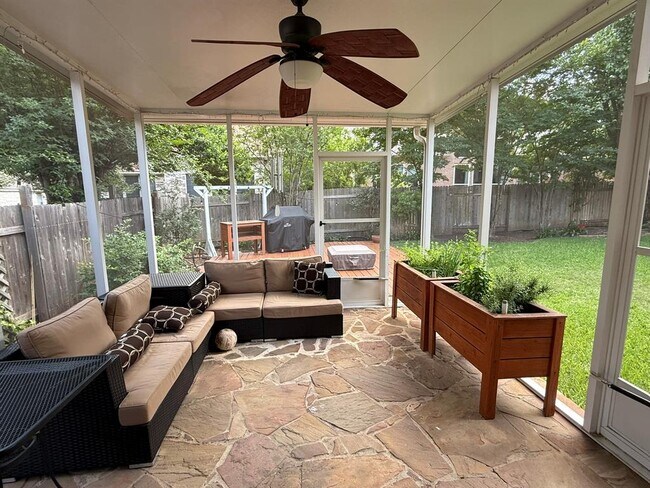 Building Photo - 15135 Terra Verde Dr
