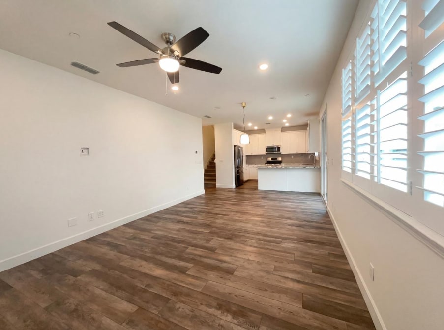 Building Photo - 2153 Lake Range Wy