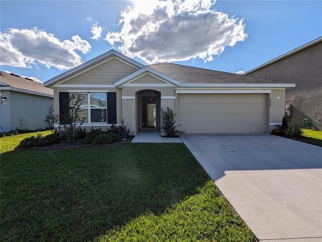 Building Photo - 8661 Triumph Cir