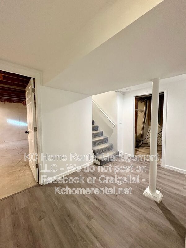 Building Photo - 9001 Jarboe St