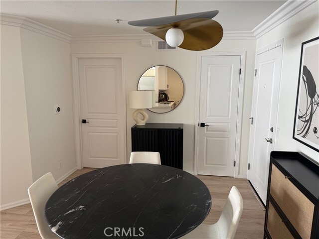 Building Photo - 7320 Hawthorn Ave