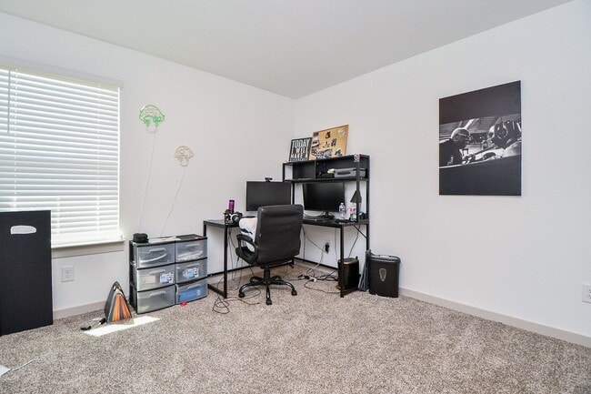 Building Photo - 8134 Sugar Cane Ln
