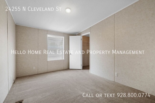 Building Photo - 24255 N Cleveland St