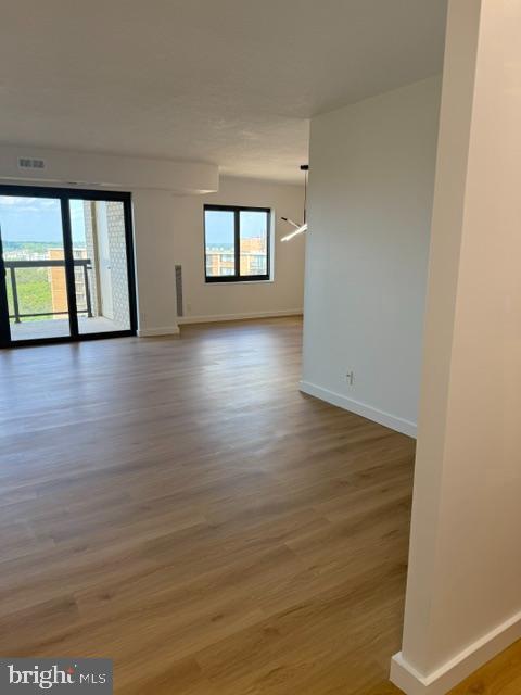 Building Photo - 309 Yoakum Pkwy