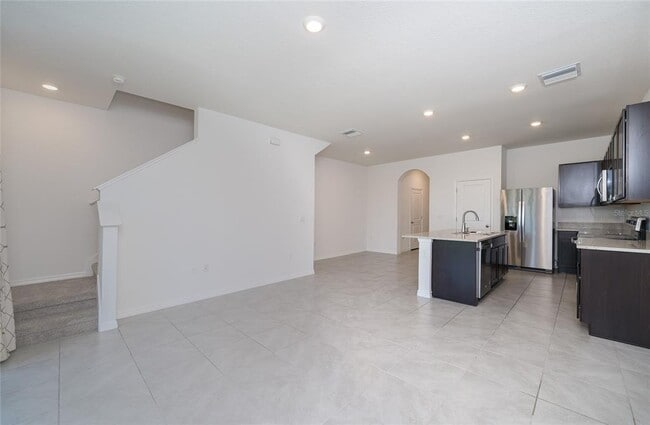 Building Photo - 34354 Redwood Dawn Ln