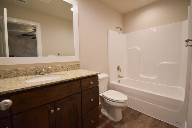 Building Photo - NOW LEASING