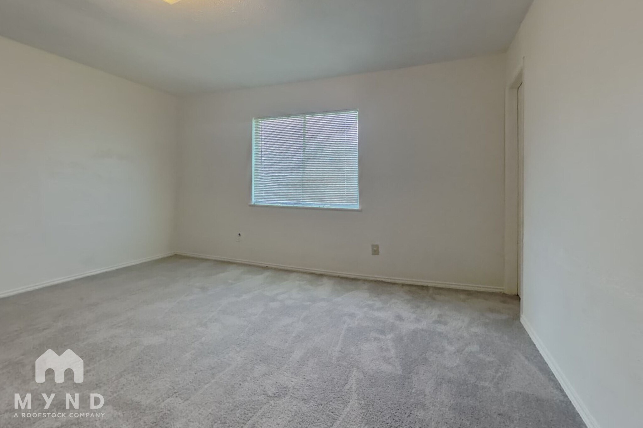 Building Photo - 14006 Pinewest Ct