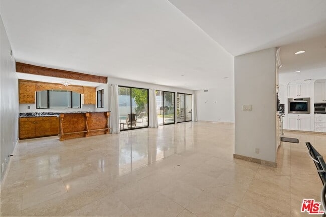 Building Photo - 15656 Crownridge Pl