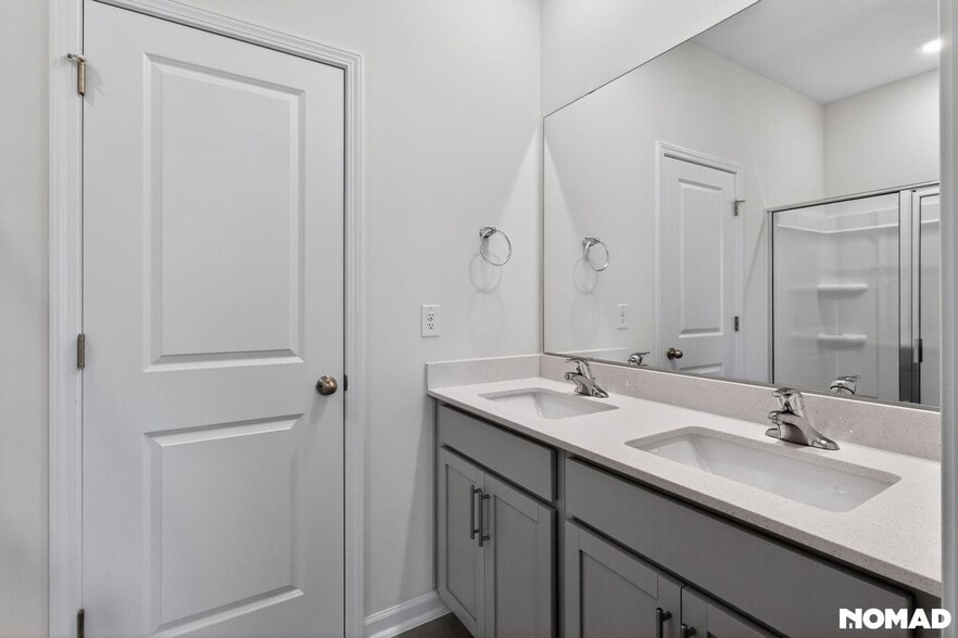 Building Photo - 815 Washington St