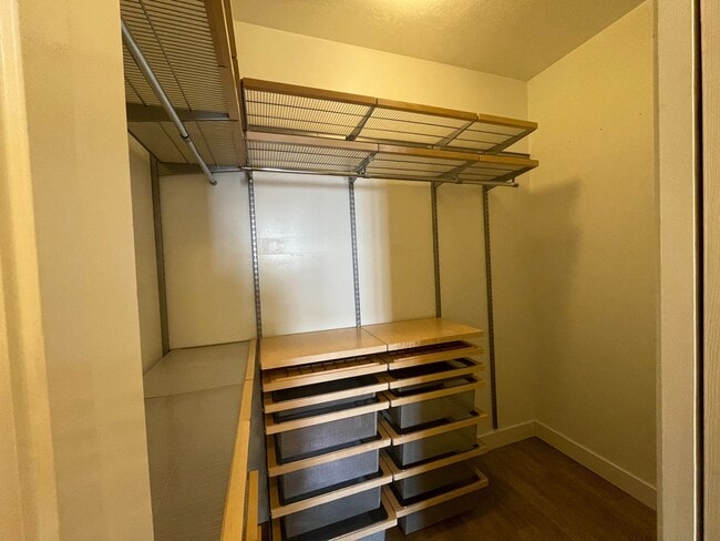 Building Photo - Luxury 2 Bedroom Condo in Downtown Provo W...