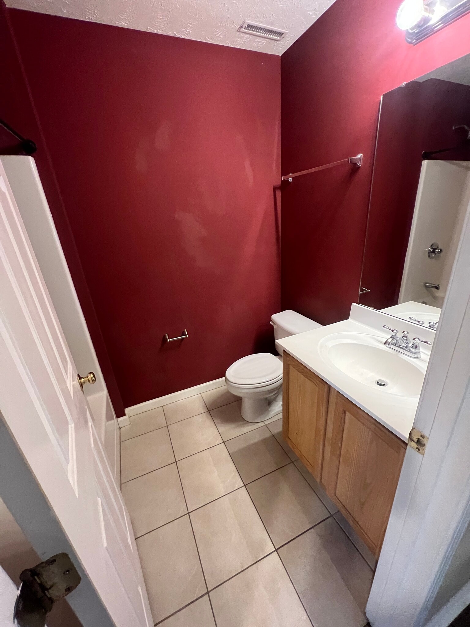 Building Photo - 2898 Andover Cir