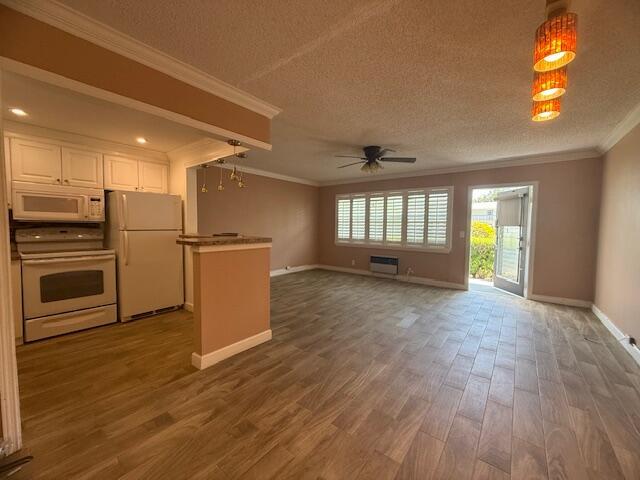 Building Photo - 53 Prescott C
