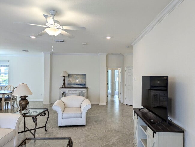 Building Photo - 923 Tidewater Shores Loop