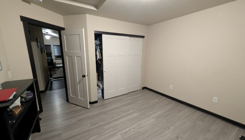 Building Photo - 11822 E Rivercrest Dr