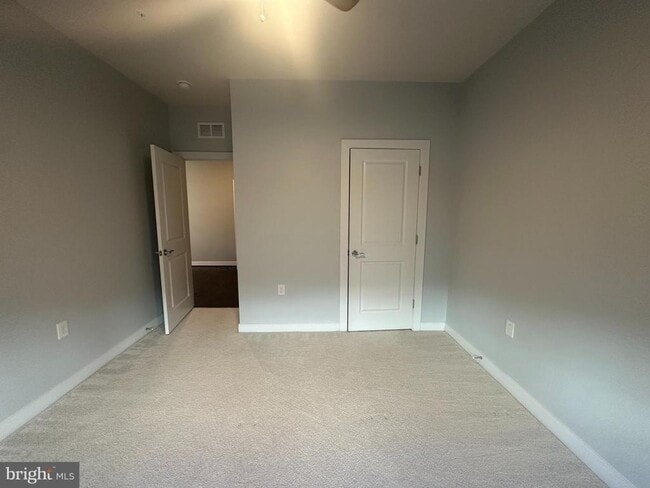 Building Photo - 13338 Arrowbrook Centre Dr