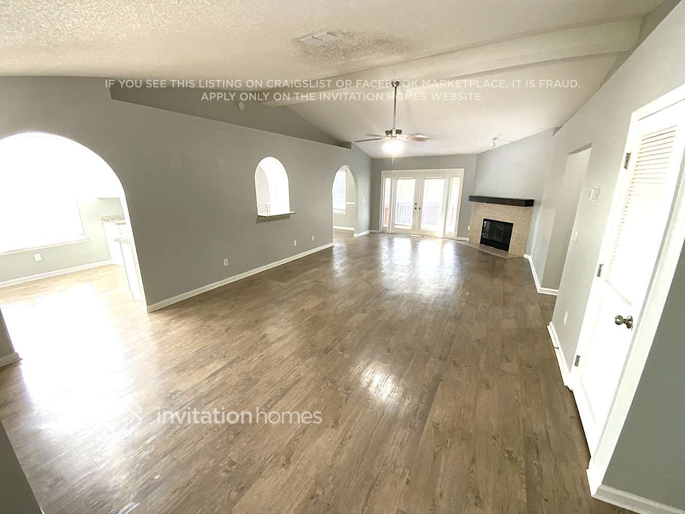 Building Photo - 11774 Mountain Ash Rd E