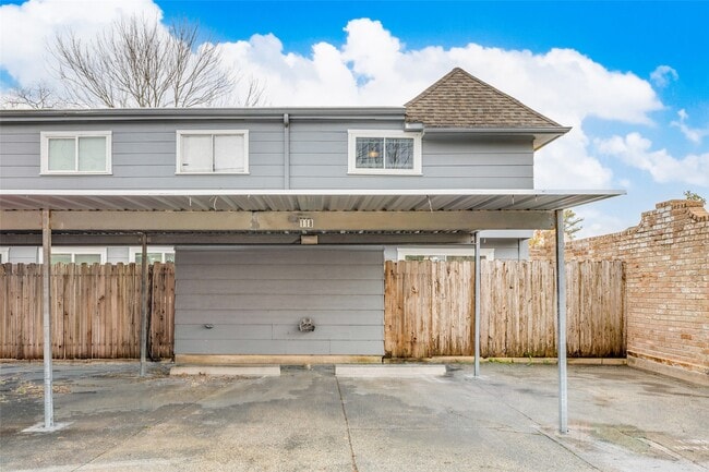 Building Photo - 11002 Hammerly Blvd