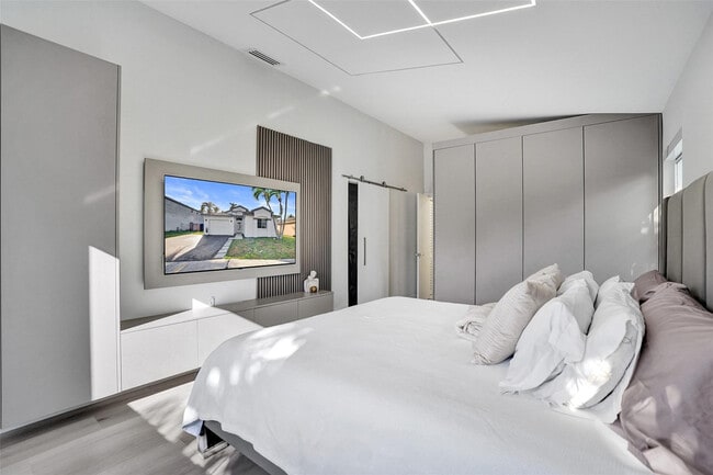 Building Photo - 1451 NW 47th Ave